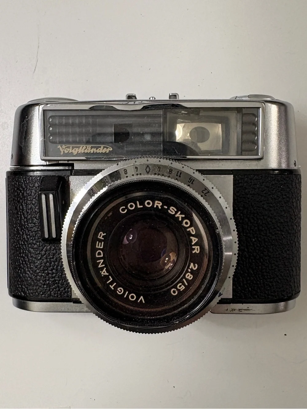 Color-Skopar 2.8/50 Vintage Compact Camera - Black & Silver